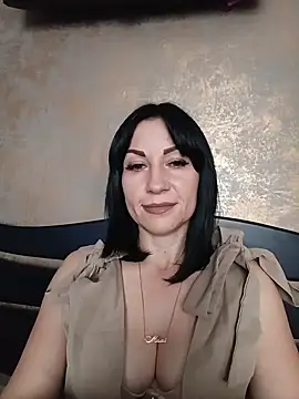 Snapshot of FireLily332 chatting on February 2025 12:47:02 PM FireLily332 online show from February 2025 12:47:02 PM