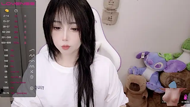 Vaness-a online show from February 2025 05:58:01 PM