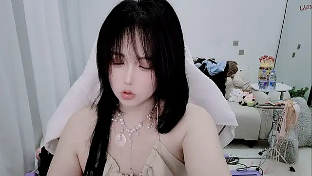 Vaness-a online show from March 2026 06:40:02 PM