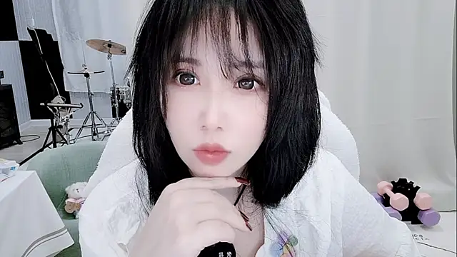 Snapshot of Vaness-a chatting on August 2026 09:50:01 PM Vaness-a online show from August 2026 09:50:01 PM