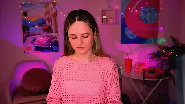 Snapshot of DeboraLarson chatting on January 2025 07:12:02 AM DeboraLarson online show from January 2025 07:12:02 AM