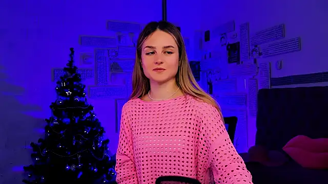 Snapshot of DeboraLarson chatting on January 2025 12:10:01 PM DeboraLarson online show from January 2025 12:10:01 PM