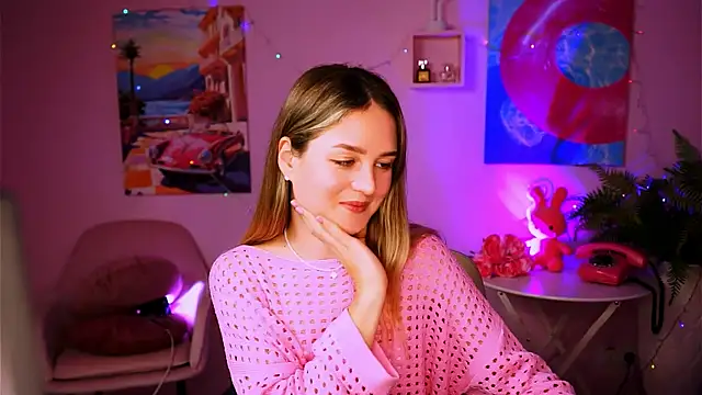 Snapshot of DeboraLarson chatting on January 2025 07:17:01 AM DeboraLarson online show from January 2025 07:17:01 AM