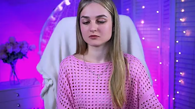 Snapshot of DeboraLarson chatting on March 2025 10:22:01 AM DeboraLarson online show from March 2025 10:22:01 AM