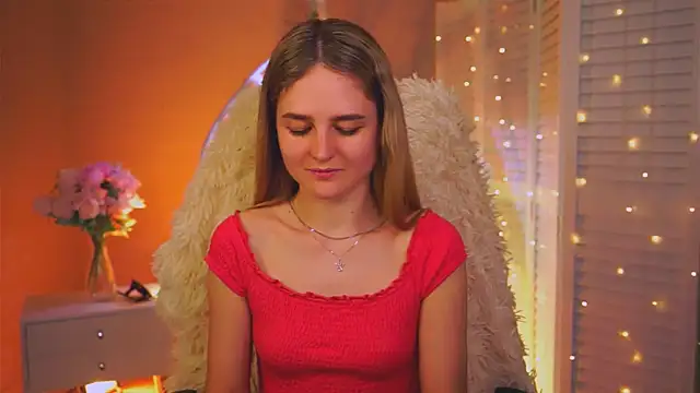 Snapshot of DeboraLarson chatting on March 2026 05:52:01 AM DeboraLarson online show from March 2026 05:52:01 AM