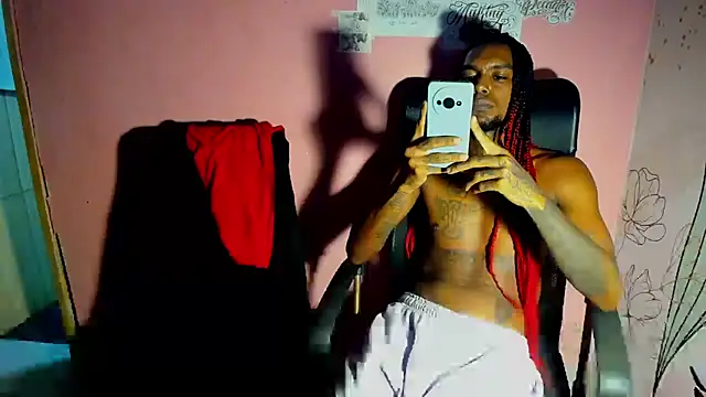 bigblackhotx1 online show from April 2026 03:44:02 AM