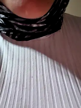 Kasandra02 online show from April 2026 02:42:01 AM