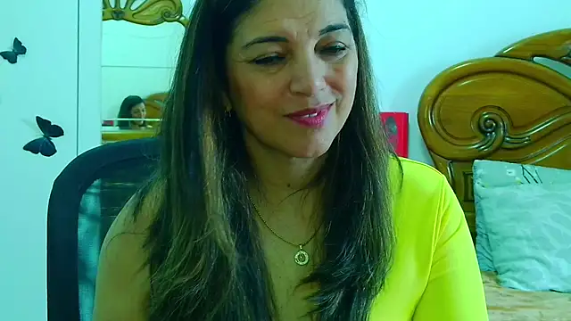 Julie Boronat26 online show from March 2026 02:35:02 PM