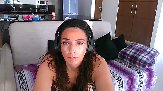 Snapshot of loveattack chatting on December 2024 09:41:02 PM loveattack online show from December 2024 09:41:02 PM