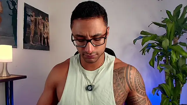 LiamGarcia1 online show from April 2026 02:18:02 PM