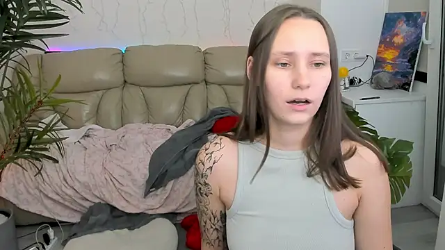 HotCaramellsTV online show from March 2025 03:34:01 PM