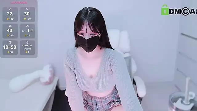 Snapshot of whitelee2 chatting on September 2025 12:30:01 PM whitelee2 online show from September 2025 12:30:01 PM