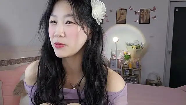 Luminous163 online show from March 2025 01:14:01 PM