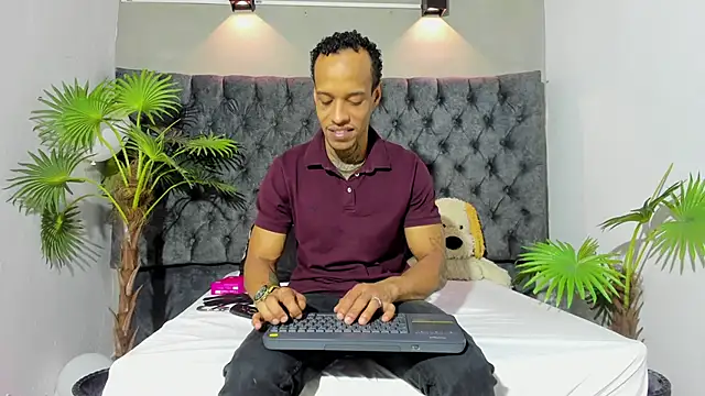 Salomon koude online show from June 2026 01:13:01 PM
