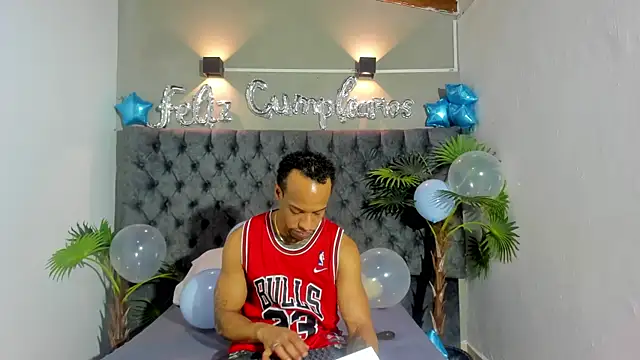 Snapshot of Salomon_koude chatting on July 2026 01:43:02 AM Salomon koude online show from July 2026 01:43:02 AM