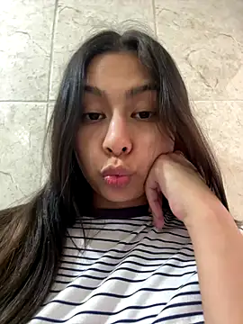 Snapshot of Im_sophia1 chatting on October 2025 07:47:02 PM Im sophia1 online show from October 2025 07:47:02 PM