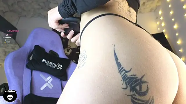 Melanie Nyx online show from March 2025 01:27:01 AM