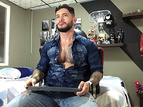 marcel crawford96 online show from March 2025 01:50:02 PM