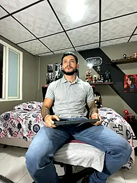 marcel crawford96 online show from September 2025 01:22:02 PM