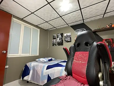 marcel crawford96 online show from February 2026 01:51:01 PM