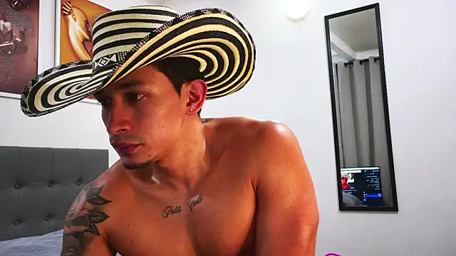 Snapshot of Thor_Dosson chatting on December 2024 09:10:01 AM Thor Dosson online show from December 2024 09:10:01 AM