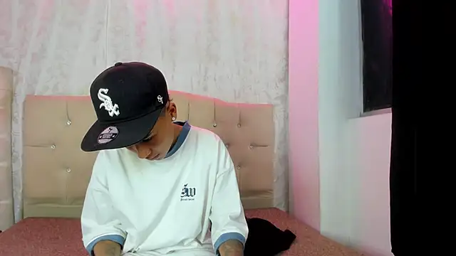 nova sex01 online show from November 2025 05:29:01 AM