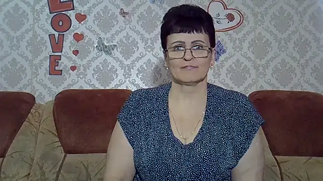 PaulaGolden online show from November 2025 08:14:02 AM