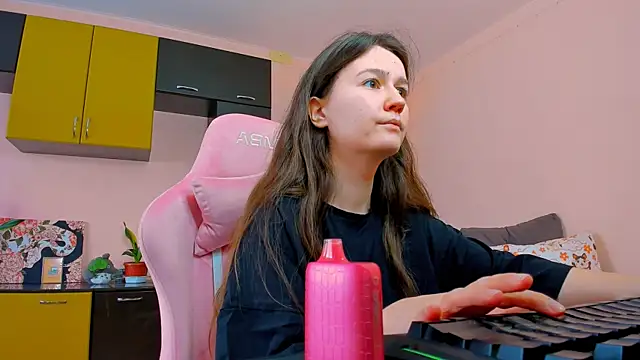 Snapshot of ameli_moon chatting on September 2025 11:04:02 AM ameli moon online show from September 2025 11:04:02 AM