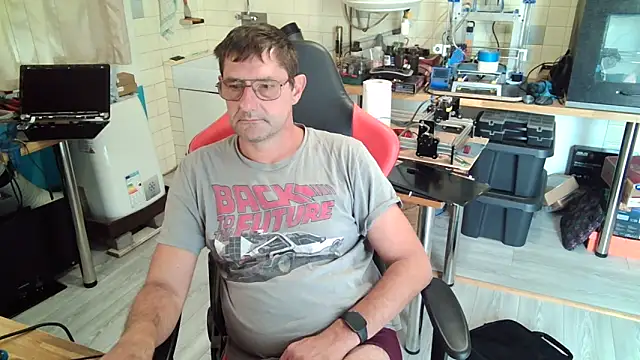 Snapshot of snork80 chatting on October 2025 12:14:02 PM snork80 online show from October 2025 12:14:02 PM