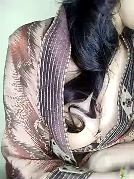 Snapshot of Fair-magic-woman chatting on December 2024 10:01:01 PM Fair-magic-woman online show from December 2024 10:01:01 PM