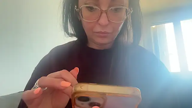 Serena 4you online show from April 2026 02:29:02 PM