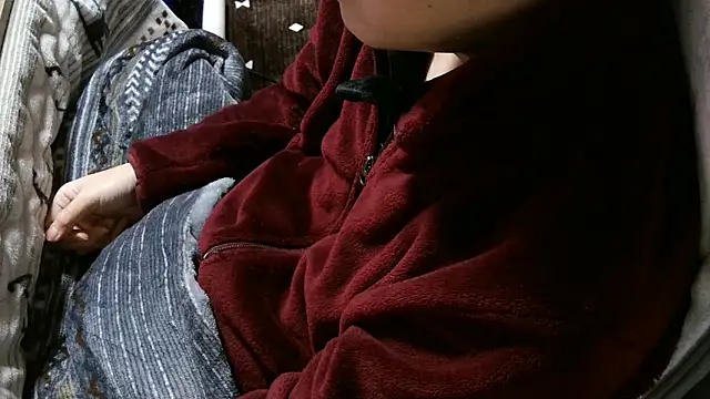 Snapshot of cinnabar_red chatting on April 2026 03:37:02 AM cinnabar red online show from April 2026 03:37:02 AM