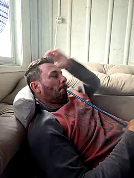 KAZADO LIBERAL online show from October 2025 03:56:02 PM