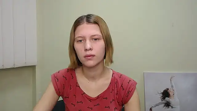 Snapshot of StellaCRL chatting on December 2024 07:37:01 AM StellaCRL online show from December 2024 07:37:01 AM