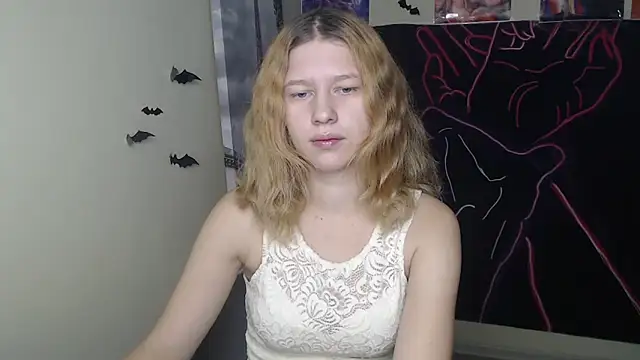 StellaCRL online show from November 2025 07:30:02 AM