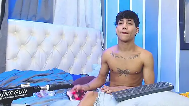 Sexys Boys Hot1 online show from December 2024 08:31:02 AM