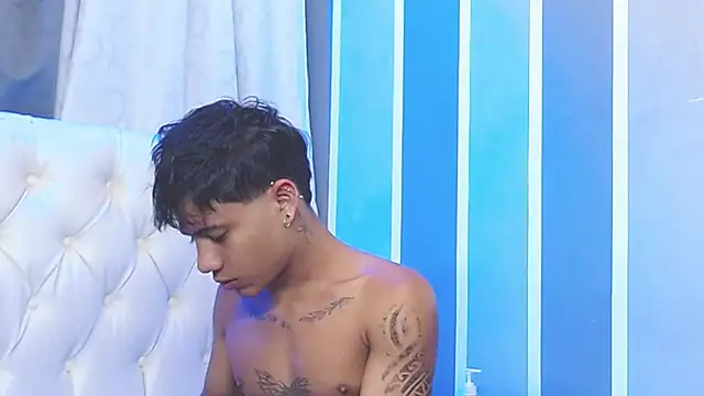 Sexys Boys Hot1 online show from January 2025 08:56:01 AM