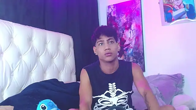 Sexys Boys Hot1 online show from February 2025 03:09:02 AM