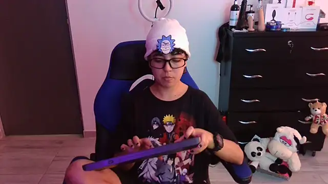 thomascooper7 online show from November 2025 06:08:02 PM