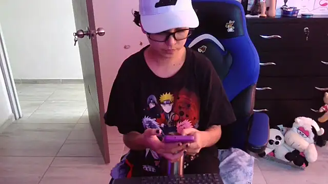 Snapshot of thomascooper7 chatting on December 2025 07:09:01 PM thomascooper7 online show from December 2025 07:09:01 PM