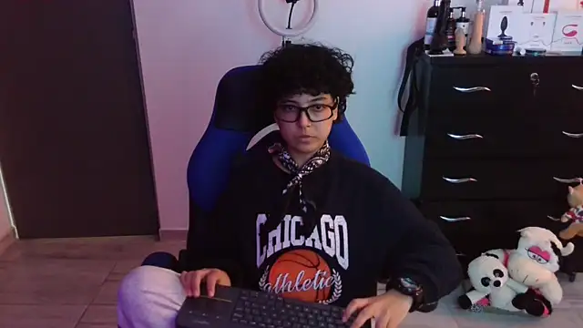 Snapshot of thomascooper7 chatting on February 2026 07:28:02 PM thomascooper7 online show from February 2026 07:28:02 PM