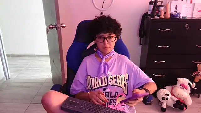 Snapshot of thomascooper7 chatting on February 2026 07:52:01 PM thomascooper7 online show from February 2026 07:52:01 PM