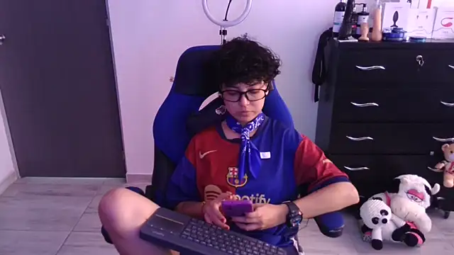 Snapshot of thomascooper7 chatting on February 2026 06:47:01 PM thomascooper7 online show from February 2026 06:47:01 PM