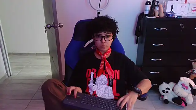 Snapshot of thomascooper7 chatting on February 2026 06:15:01 PM thomascooper7 online show from February 2026 06:15:01 PM