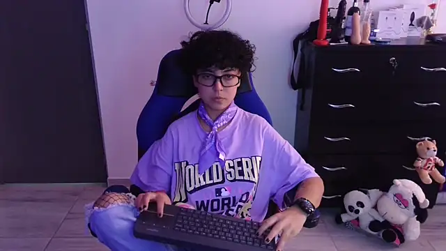 Snapshot of thomascooper7 chatting on February 2026 06:52:01 PM thomascooper7 online show from February 2026 06:52:01 PM