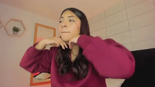 Christine Laam online show from October 2025 12:07:02 PM