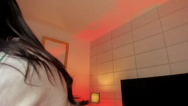 Christine Laam online show from November 2025 12:05:02 PM