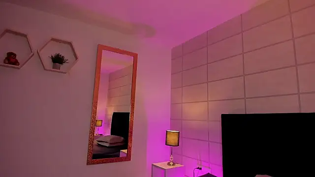 Christine Laam online show from February 2026 12:02:01 PM