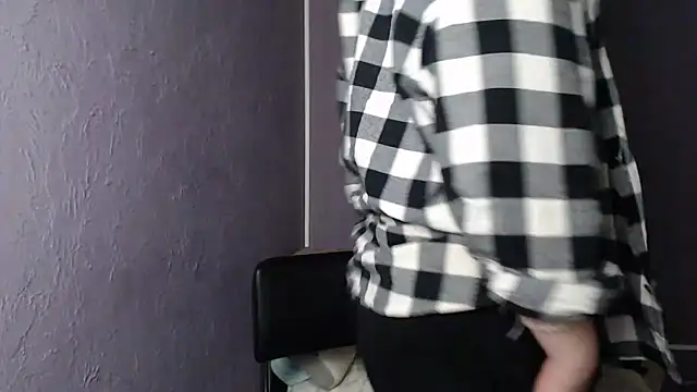  sexy lady online show from February 2025 08:05:02 PM