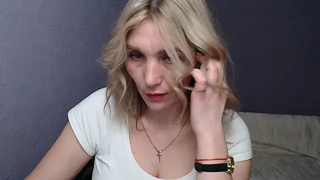  sexy lady online show from March 2025 07:31:01 PM